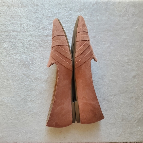 Journee Collection Women's Pointed Toe Mindee Loafer Flats Blush Pink Lattice 6 - Picture 3 of 8